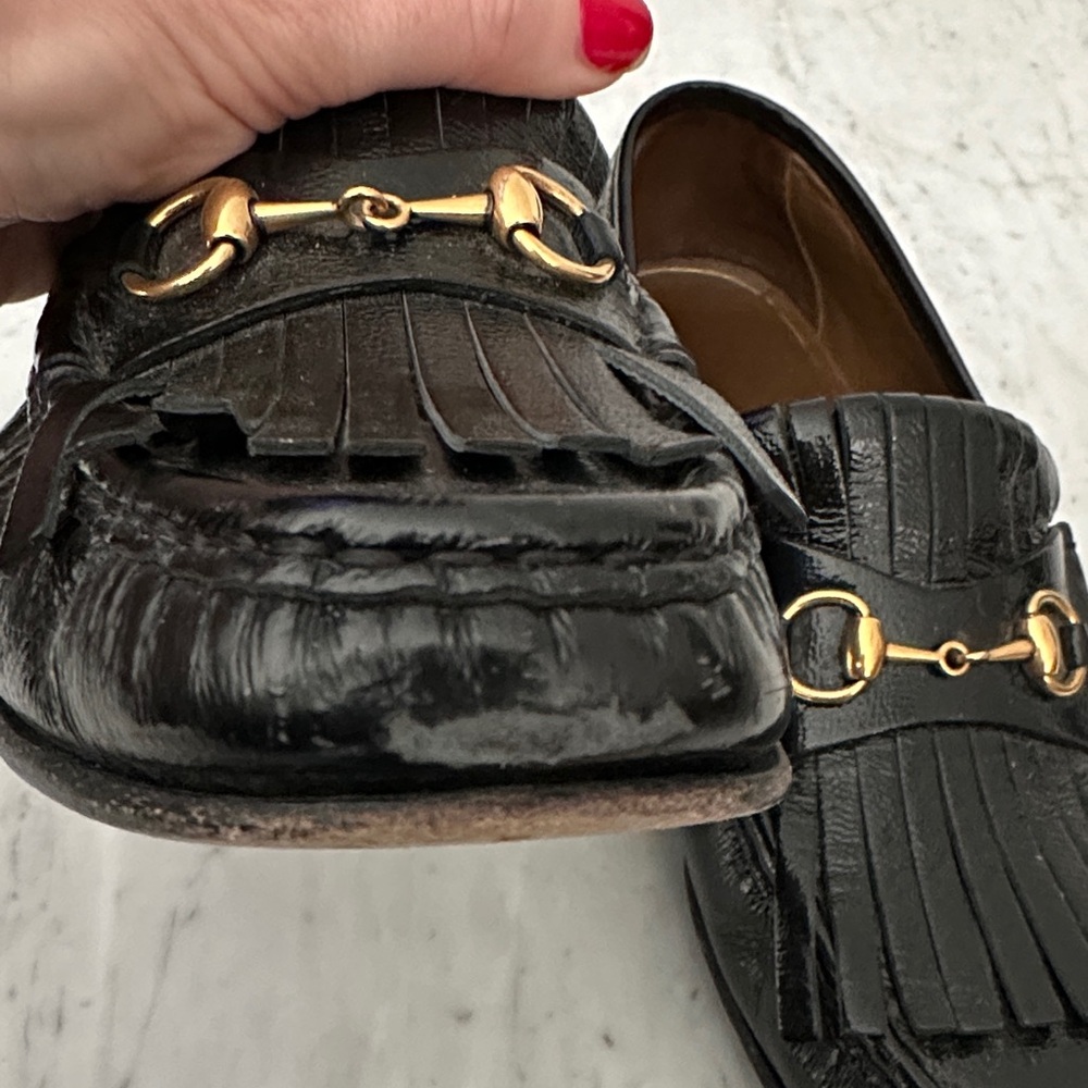 Gucci Size 40 Black Kiltie Leather Loafers with Gold Horsebit - Picture 7 of 9